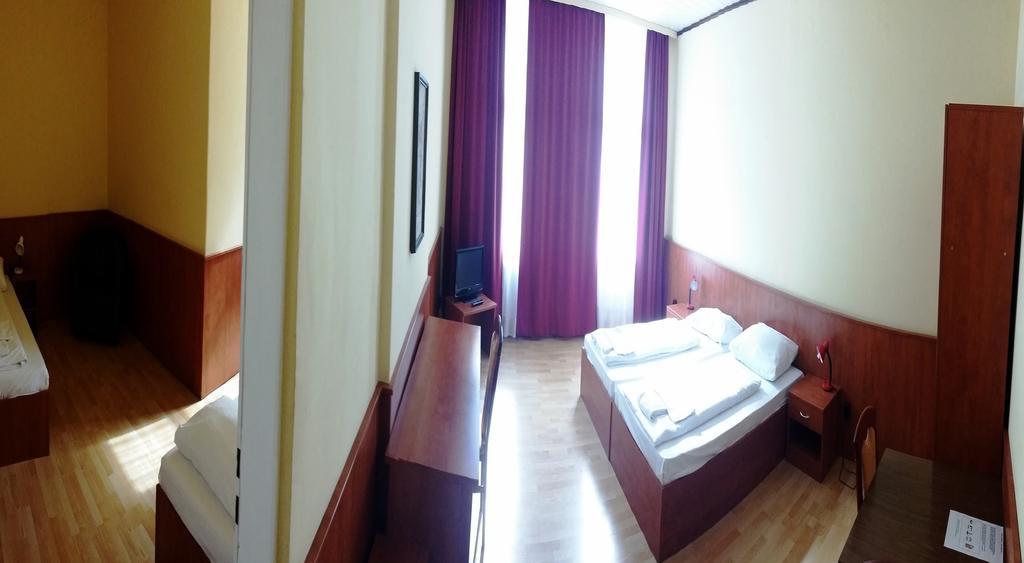 Hotel In Hernals Vienna Camera foto